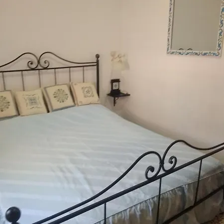 Heart Of Castellammare Apartment